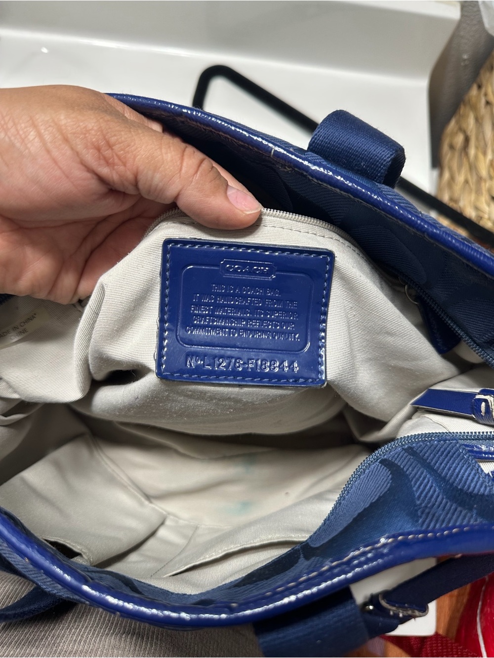 Y2K Coach Navy Tote Bag with Detachable Strap - Picture 9 of 9